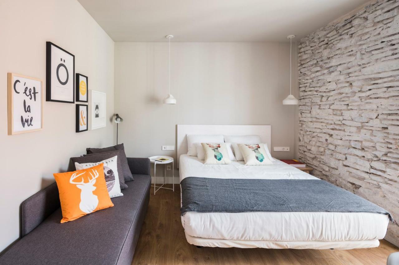Rice Eleven Rooms Burgos Bagian luar foto