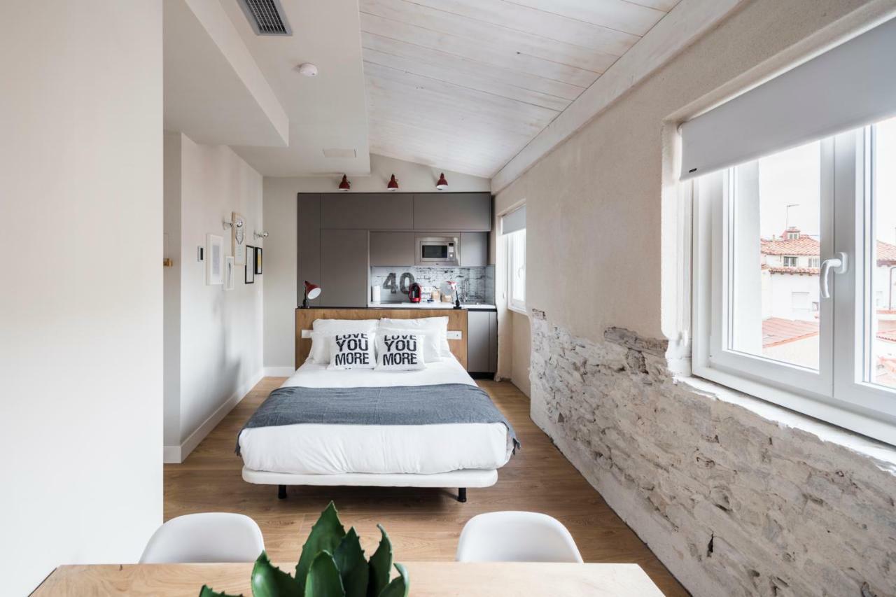 Rice Eleven Rooms Burgos Bagian luar foto