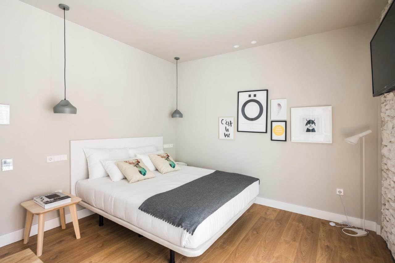 Rice Eleven Rooms Burgos Bagian luar foto