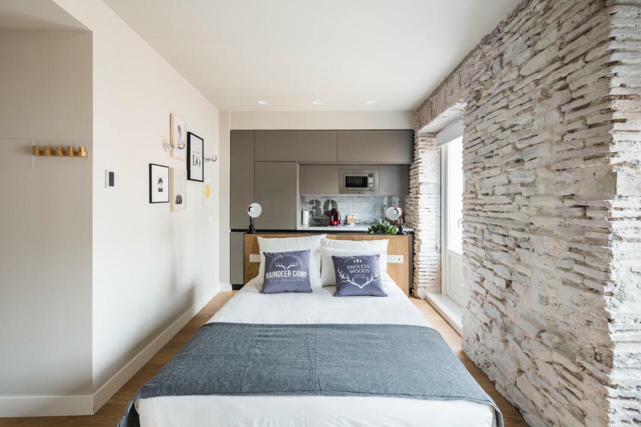 Rice Eleven Rooms Burgos Bagian luar foto